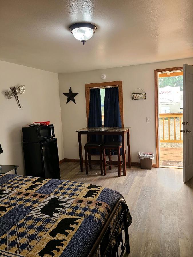 Eagle Rock Resort Naches Εξωτερικό φωτογραφία